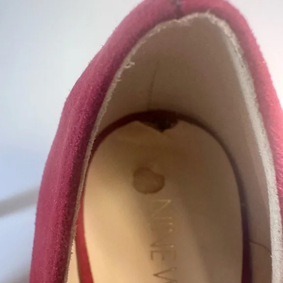 Nine West Women Red Suede Pointed Toe Pump Heels Size 8 1/2M, 3 3/4 in. heel New - Picture 8 of 8